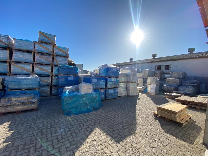To Let commercial Property for Rent in Paarden Eiland Western Cape